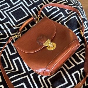 Vintage Pristine Leather Horse Emblem Crossbody / Saddle Bag